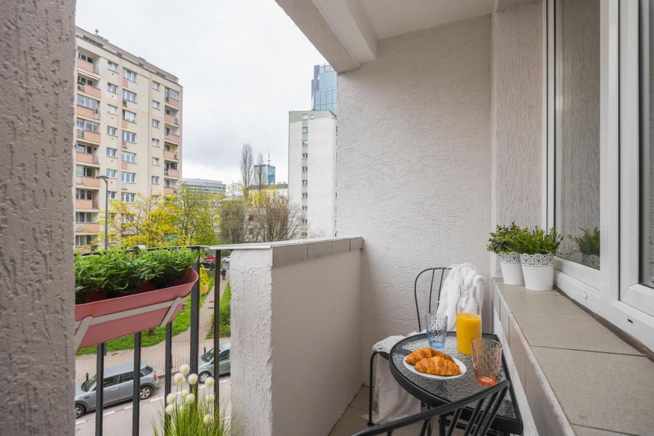 ★Bright Apartment With Positive Vibes★ Warsaw Exterior photo